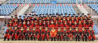 2018届河海大学注册送体验金
博士研究生毕业留念