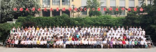 2010届河海大学注册送体验金
本科生毕业留念