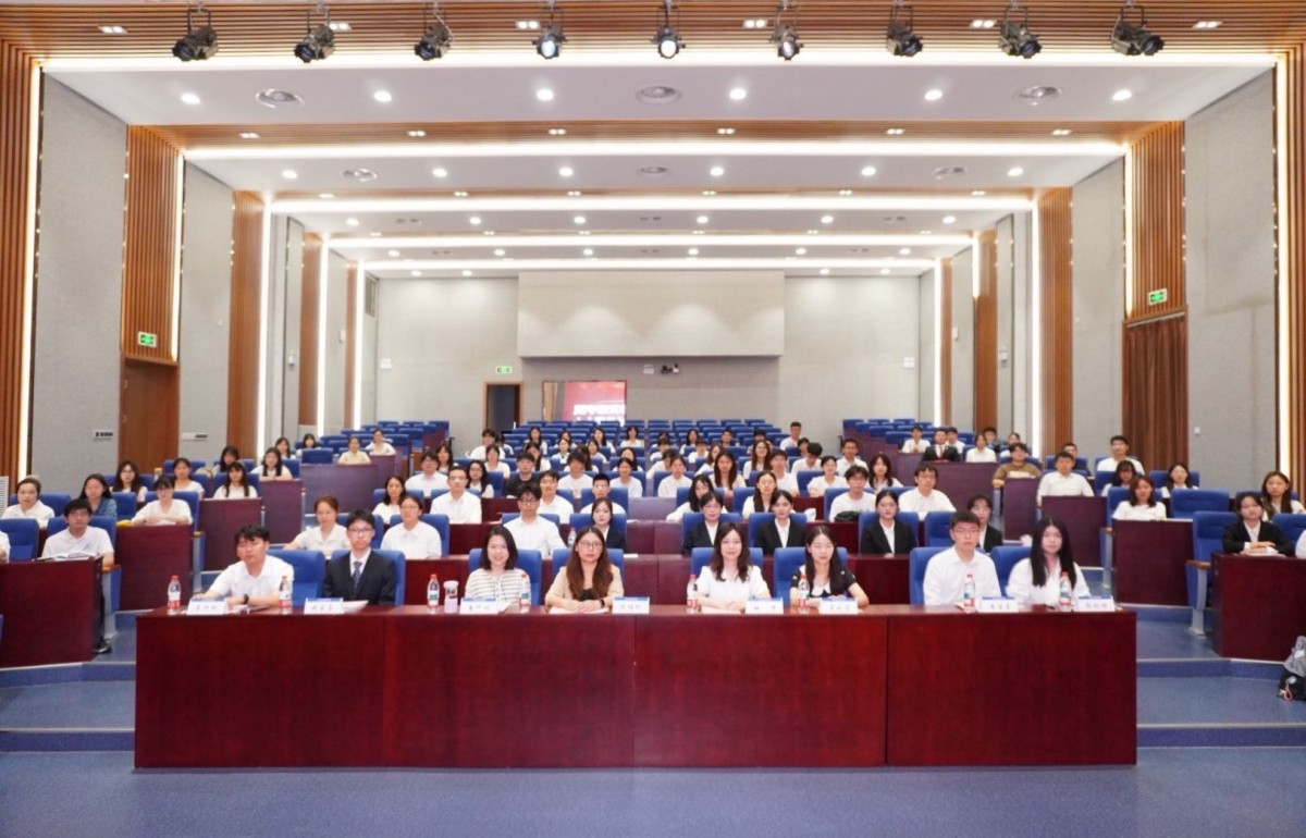 注册送体验金
召开第二十三次研究生代表大会